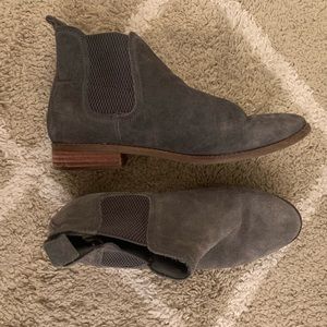 Toms Ella Chelsea Boots - image 1